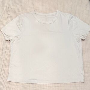 Lululemon Athletica White Short Sleeve Tee